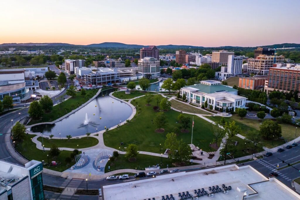 Average doula cost in Huntsville: What influences price
